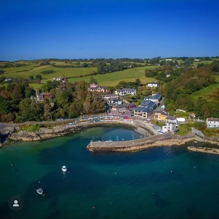 Mews Situated In The Picturesque Village Of Vakantiehuis *