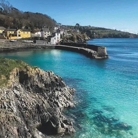 Vakantiehuis Mews Situated In The Picturesque Village Of *