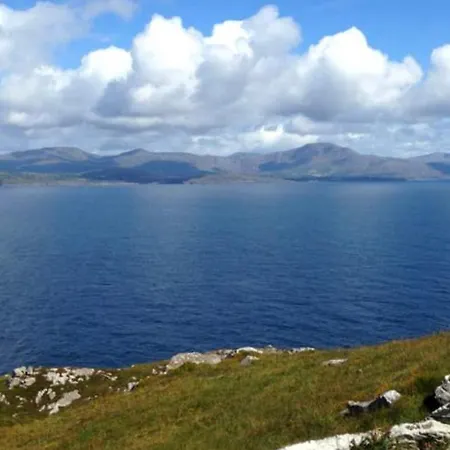 Mews Situated In The Picturesque Village Of Vakantiehuis