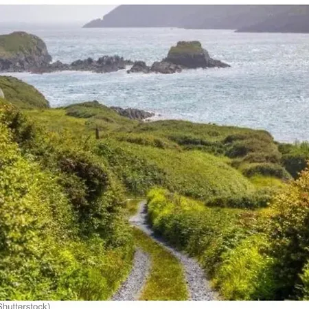 Mews Situated In The Picturesque Village Of