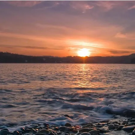 Casa de Férias Mews Situated In The Picturesque Village Of